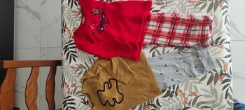 Lots de pyjamas , 5 ans