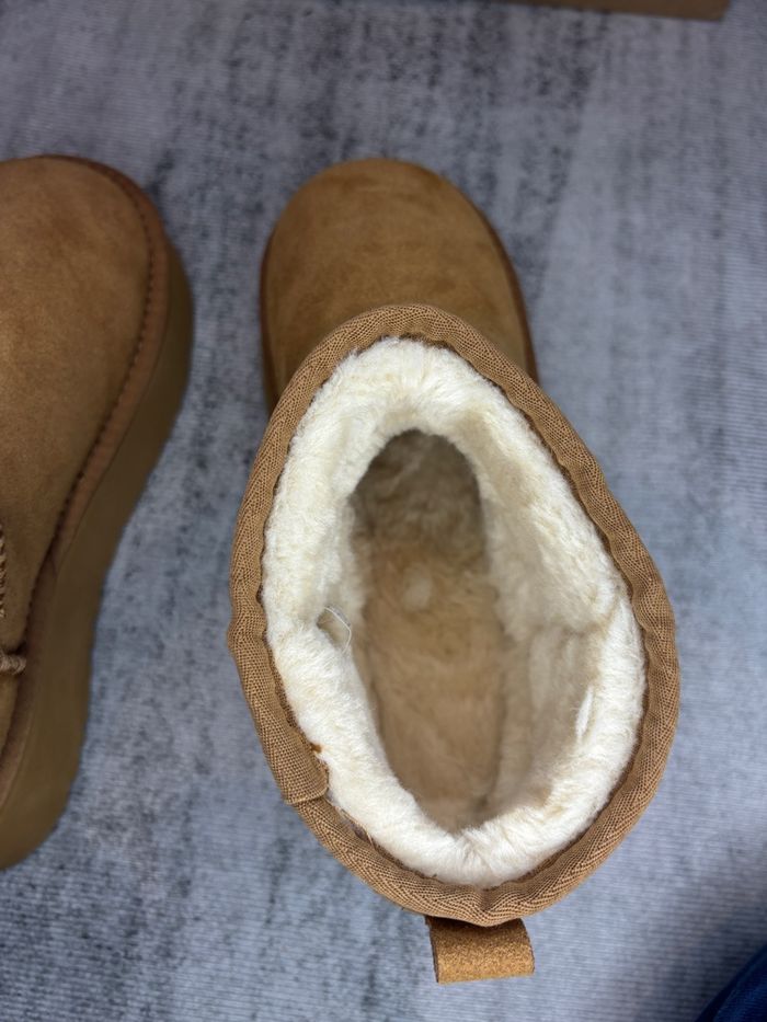 Bottes UGG Classic Ultra Mini - photo numéro 6