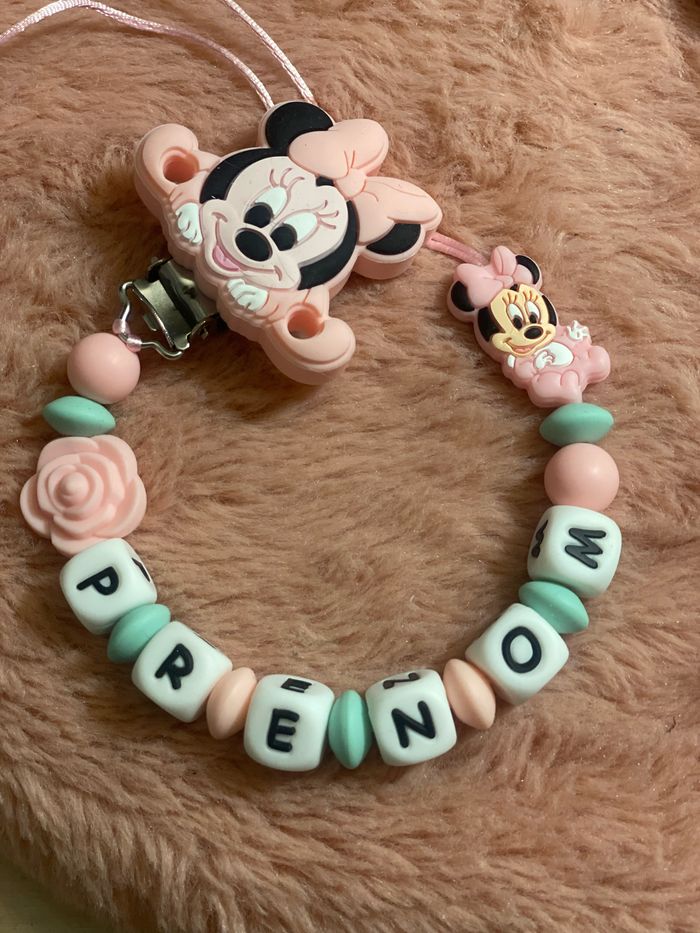 Attache tétine minnie
