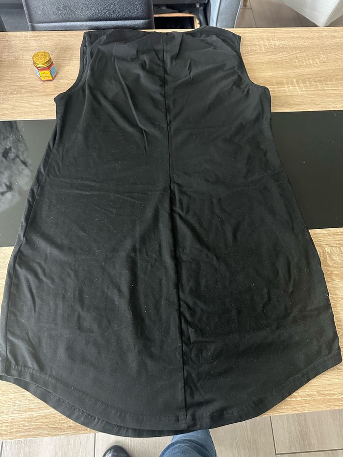 Robe noir
