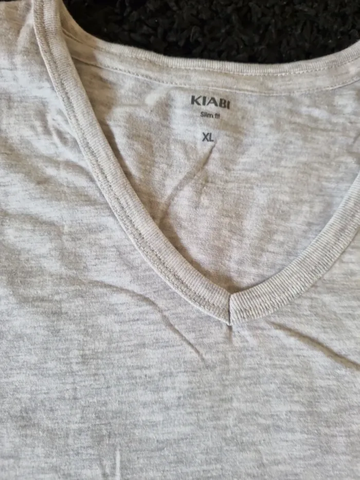 tshirt homme col v - photo numéro 2