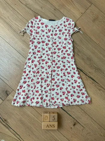Robe fleurie rouge/blanche Sergent Major 5 ans