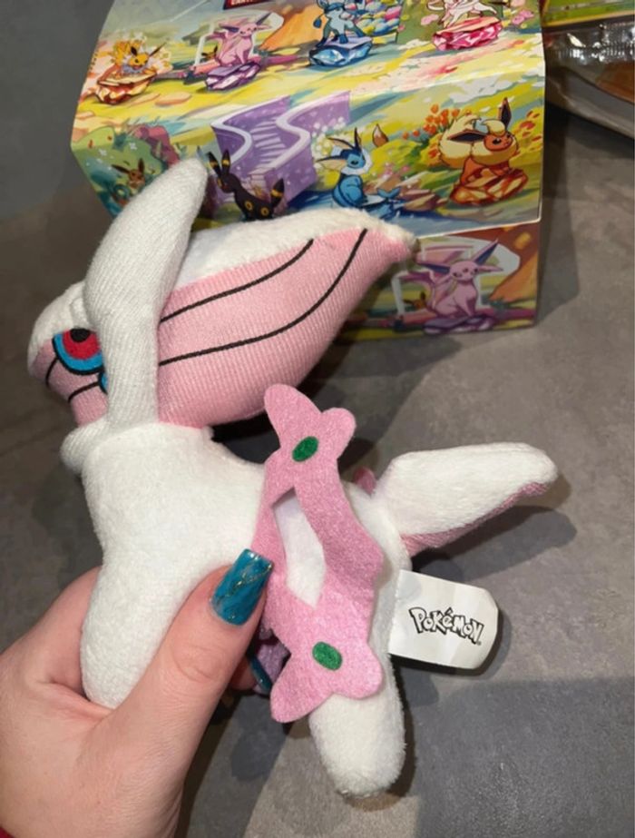 Peluche Pokémon neuve originale arceus - photo numéro 6