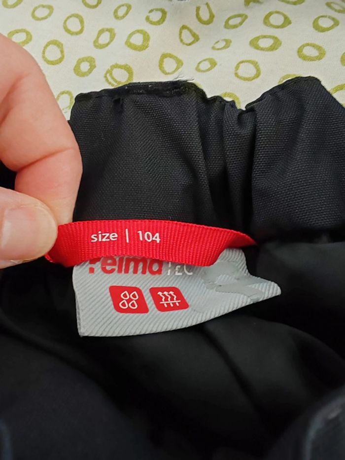pantalon neige/ski Reima taille 104 - photo numéro 2