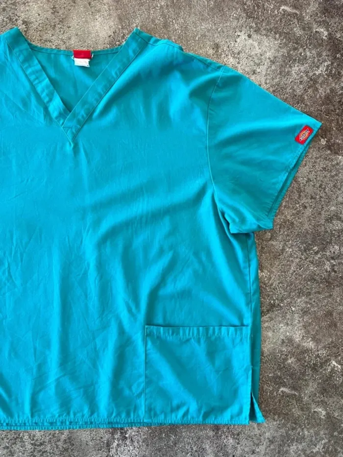 Haut blouse médicale verte homme Dickies taille XXL Blusa hombre Casacca medica uomo Herren Kasack