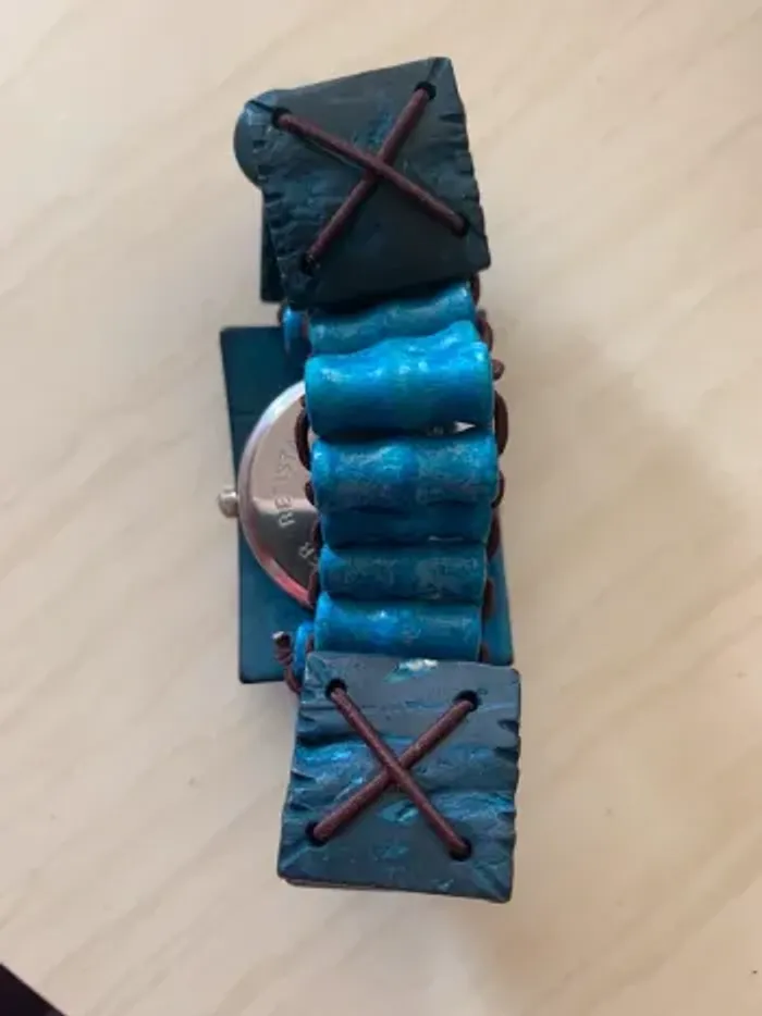 Montre - photo numéro 2