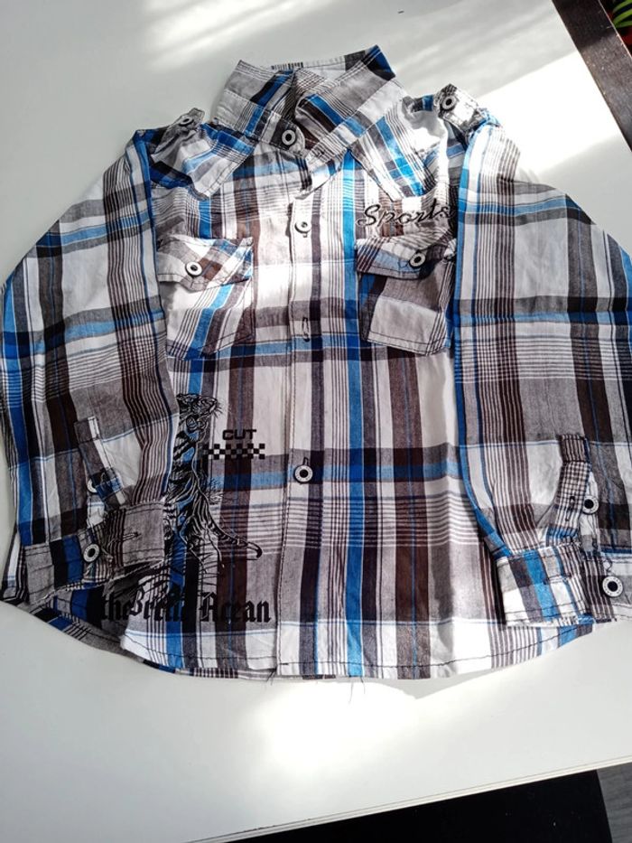 Lot x2 Chemises T 8 ans - photo numéro 4