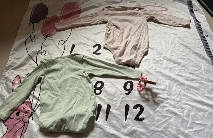 Lot de 2 bodies bébé fille - photo numéro 4