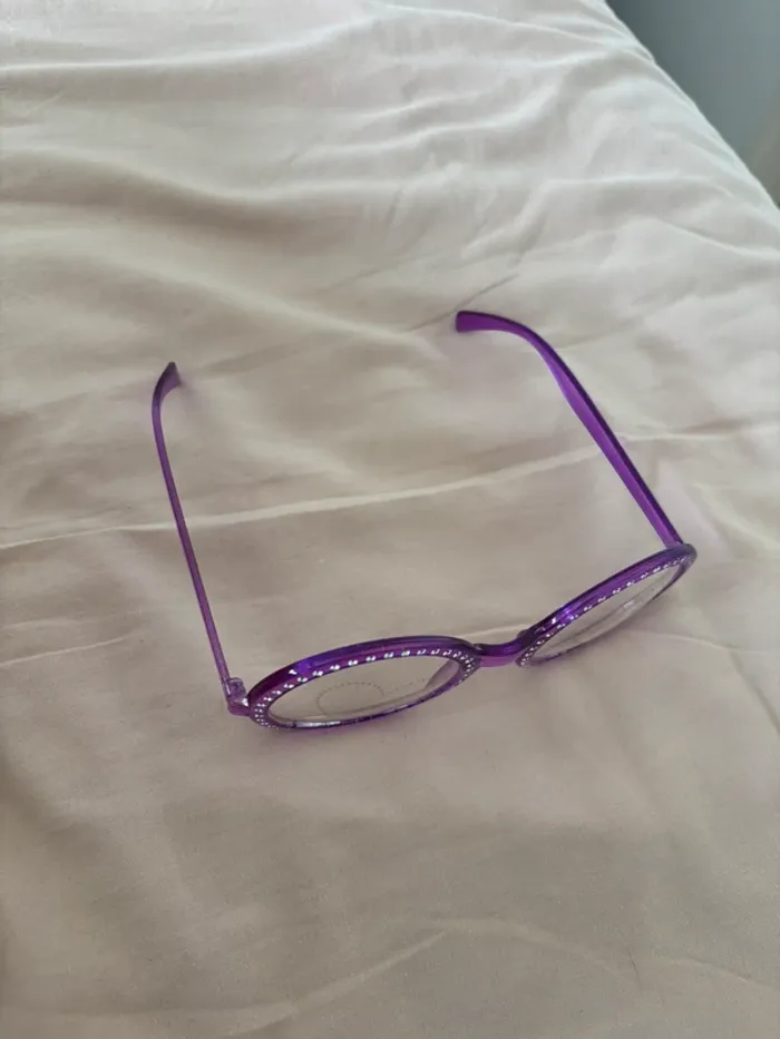 Lunettes violettes rondes avec cœur (fête / soirée) - photo numéro 3