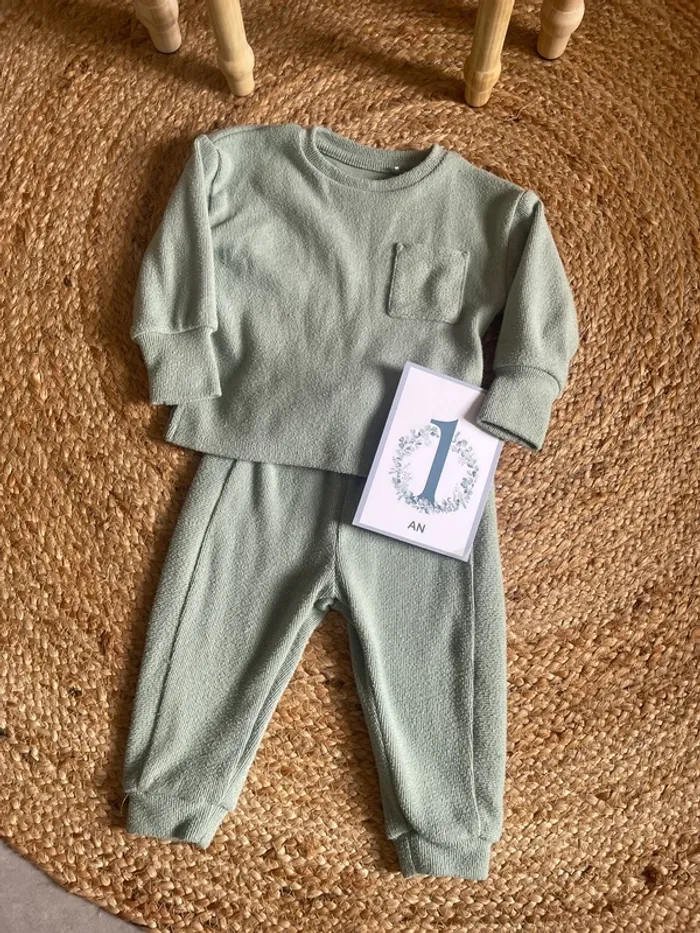 Ensemble vert d’eau