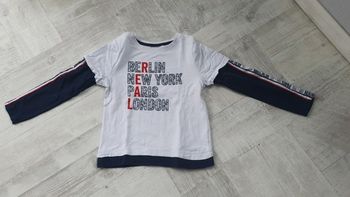 Tee-shirt manches longues Taille 8 ans