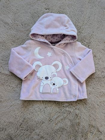 Veste bébé fille 6 mois – lila clair – motif ourson lune – capuche doublée étoiles – très bon état