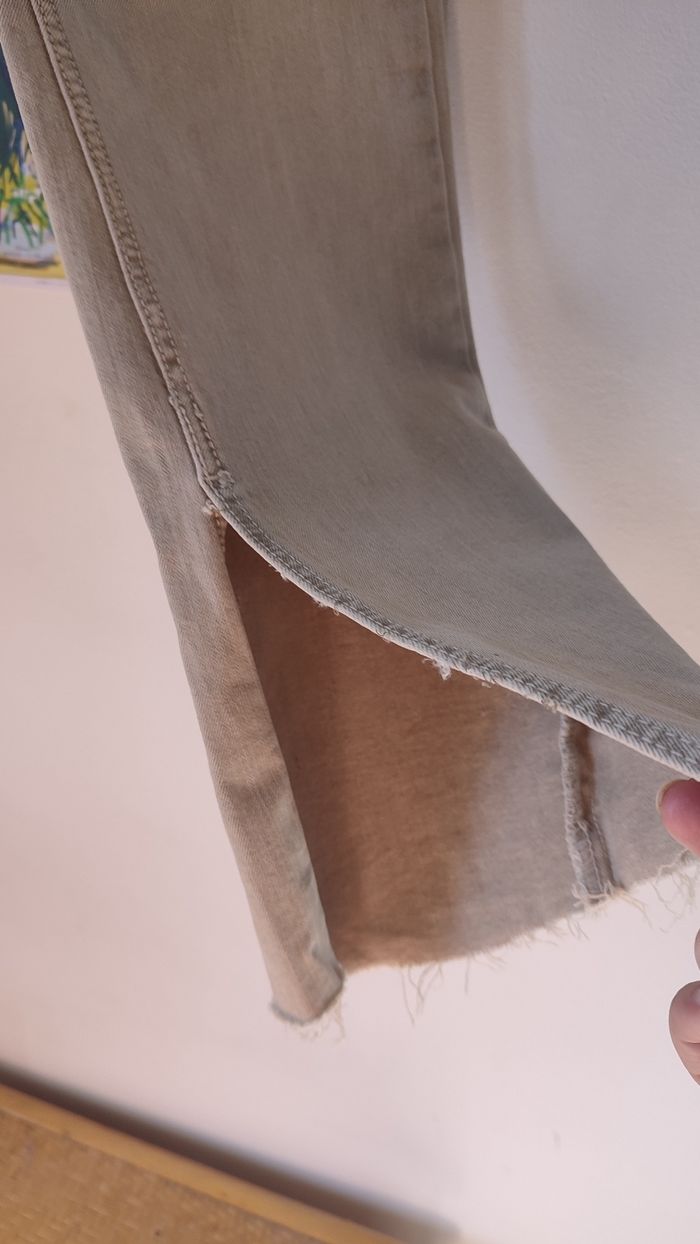 Jean  évasé crème  Bershka T34 - photo numéro 3