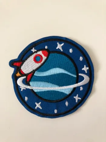 Ecusson patch brodé fusée Neuf
