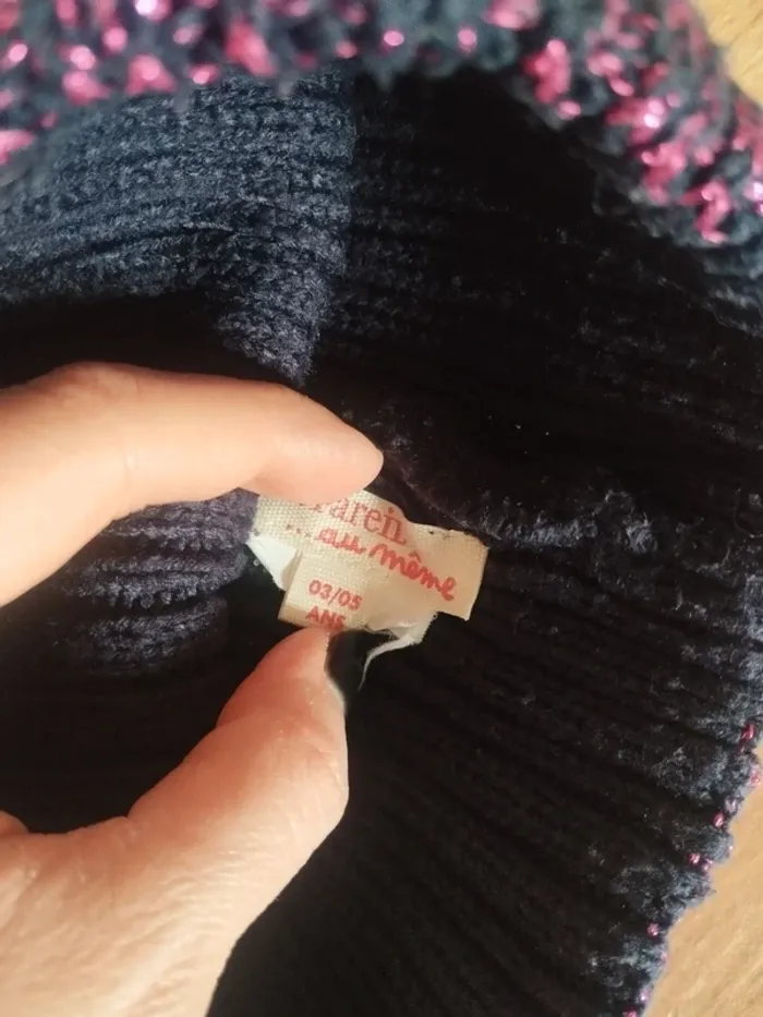 Bonnet en mailles avec pompon fille 3/5 ans - photo numéro 3