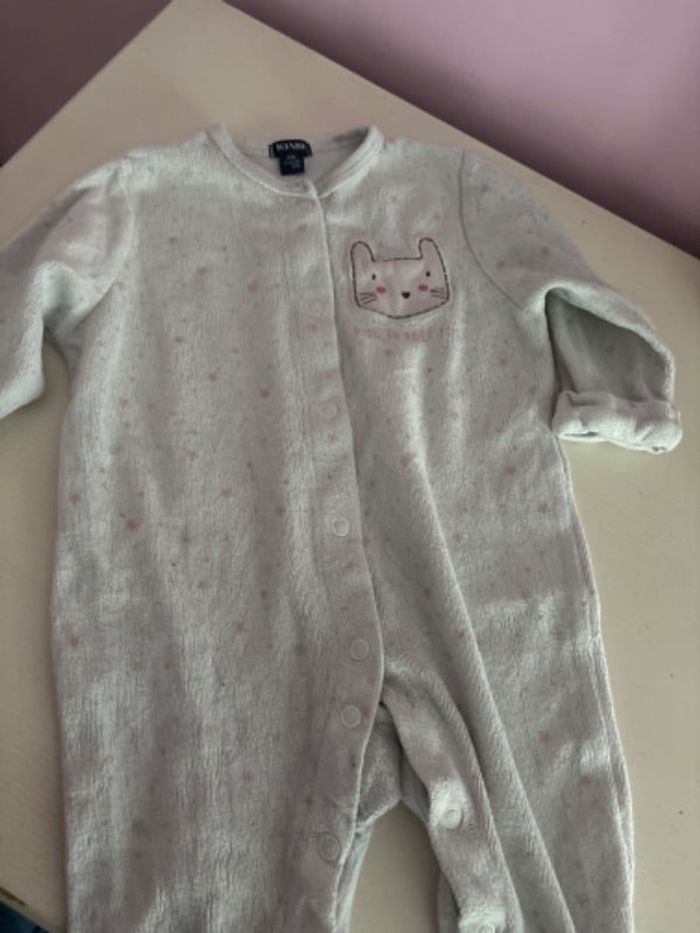 Pyjama, Fille