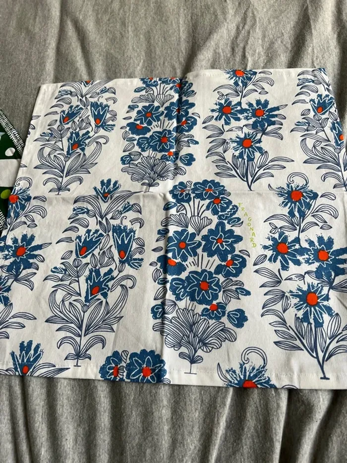 2 serviettes de table - photo numéro 2