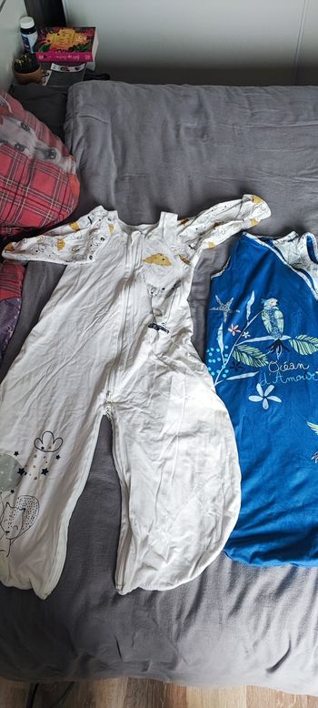 Lot de 2 gigoteuses Petit Beguin