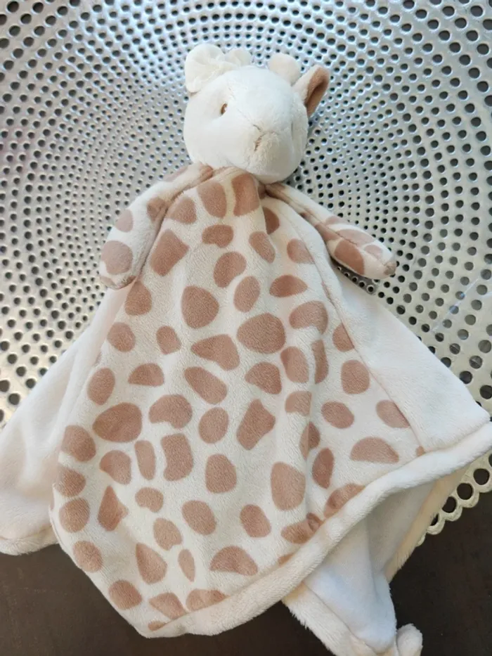 Doudou Lucy la girafe - photo numéro 3