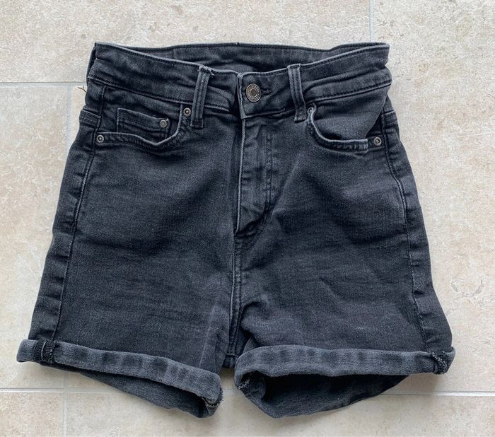 Short H&M