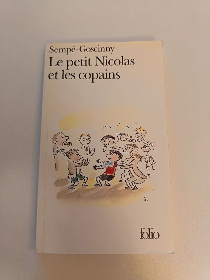 Livre " Le petit Nicolas et les copains"