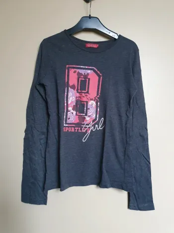 T-shirt gris avec lettre B Tissaia taille 12 ans