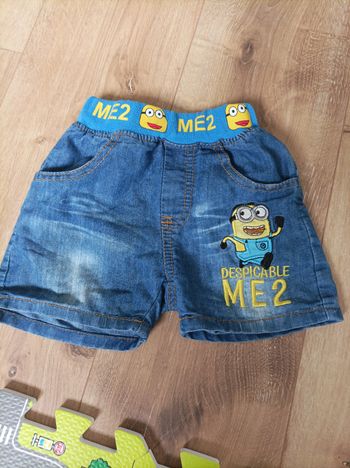 Short en jean minions 2 ans