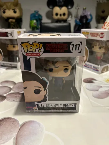 Funko pop stranger things eleven 717