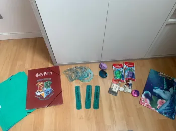 Lot fournitures scolaires