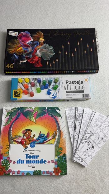 Lot pour coloriage mystères Disney  et autres