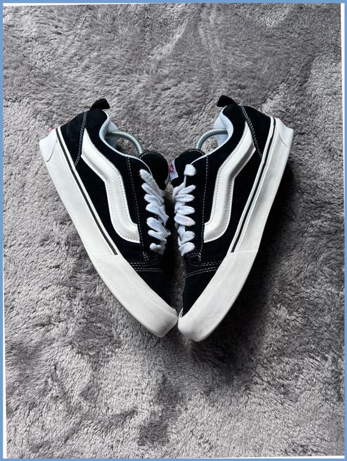 Vans Knu Skool Noir et Blanc – Pointure 42,5 Homme Streetwear - photo numéro 2