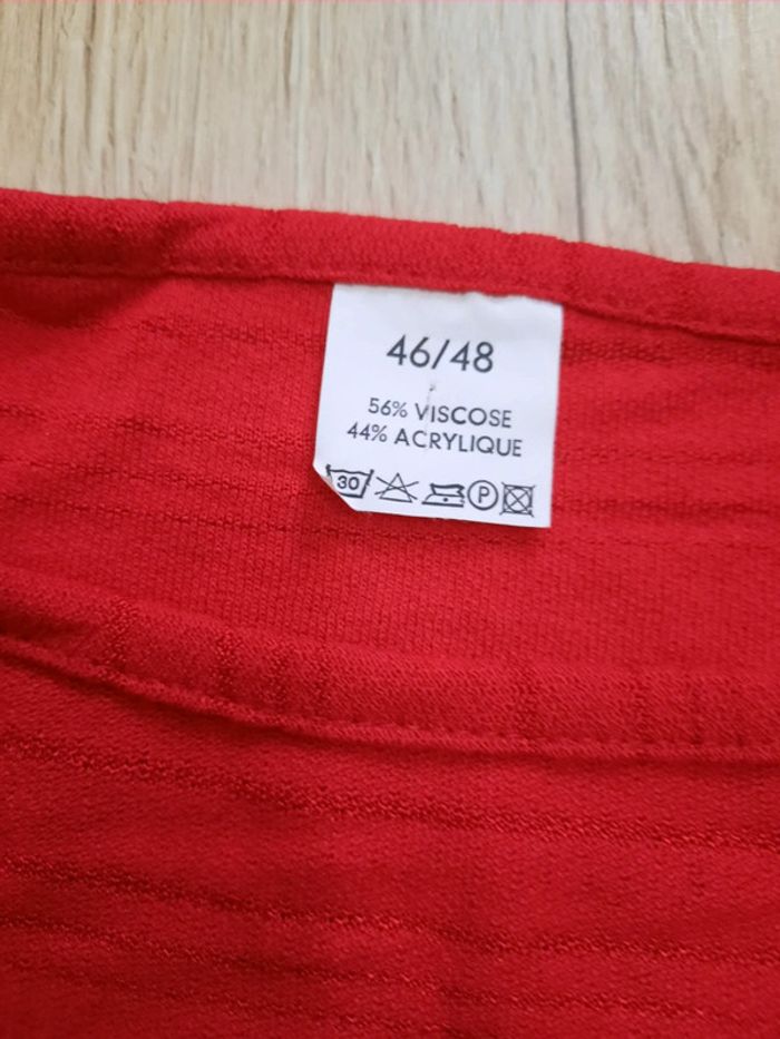 Haut femme manche 3/4 T 46/48 en tbe - photo numéro 3