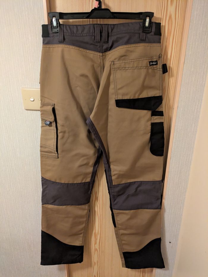 Pantalon de travail neuf - photo numéro 2