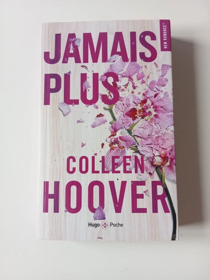 livre de poche jamais plus