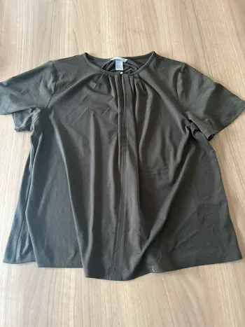 TEE shirt kaki H&M taille M