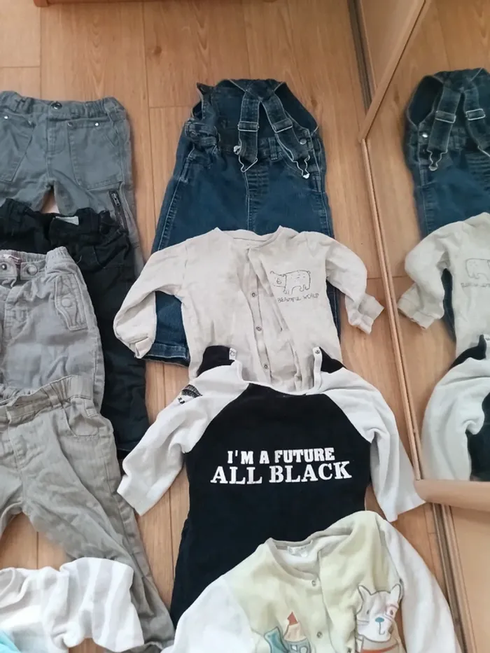 Lot de 19 vêtements hiver 18 mois garcon - photo numéro 6