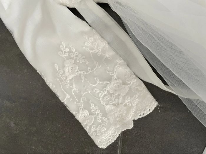 Robe pour baptême - photo numéro 2