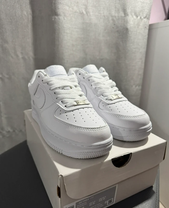 Nike Air Force 1 Low'07 Blanc 36