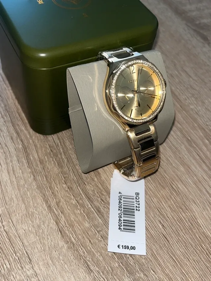 Montre Femme Fossil neuve dorée 36mm - photo numéro 2