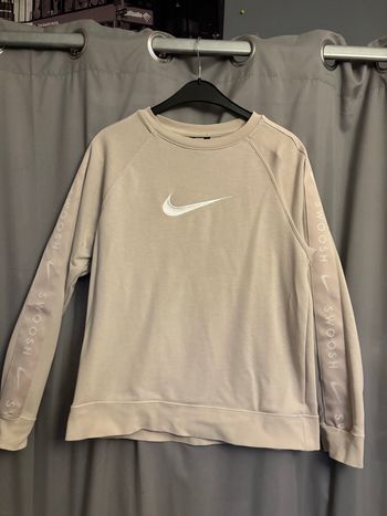 pull nike beige