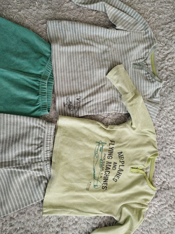 2 pyjamas Vertbaudet 4 ans - photo numéro 2