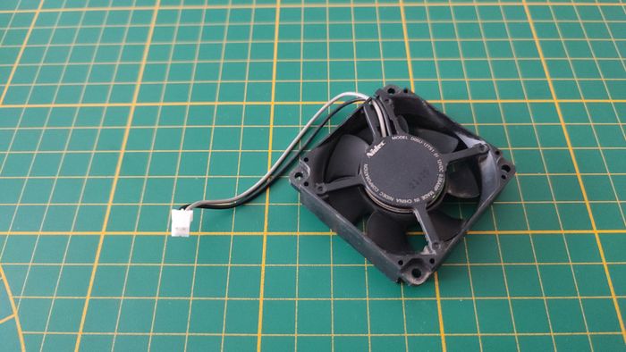 Ventilateur interne D05U-12TS1 pièce détachée console de jeux Nintendo Gamecube DOL-001 (EUR) #E35