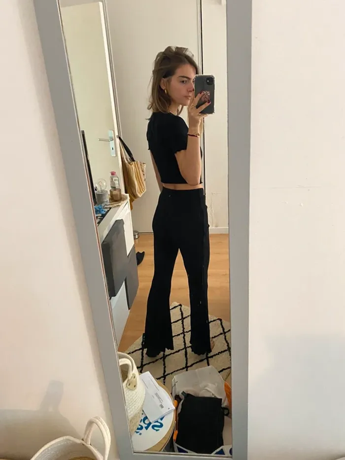 Pantalon plissé patte d’éléphant H&M - photo numéro 2