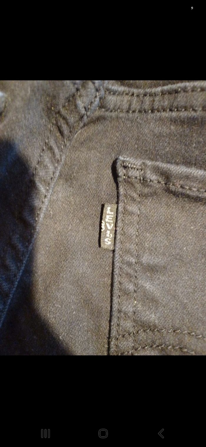 Jean Levis femme taille 40 - photo numéro 7