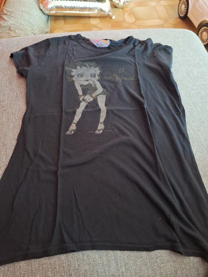 Tee-shirt Betty Boop - photo numéro 2