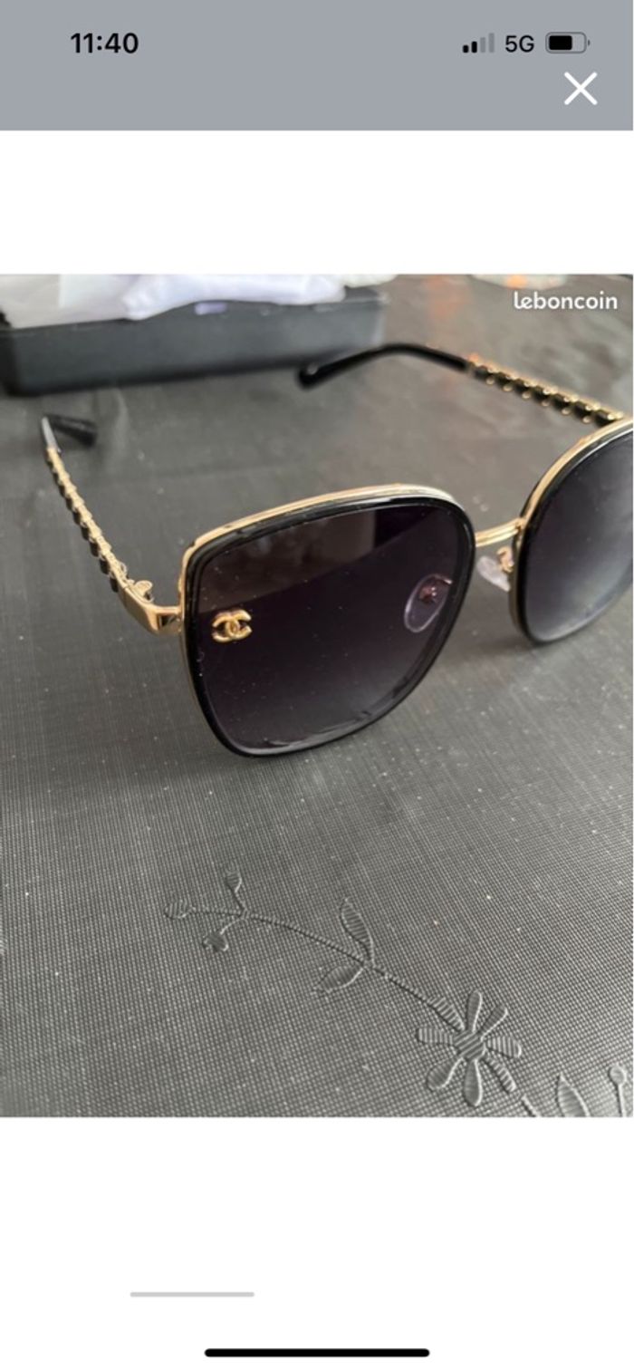 Lunette de soleil - photo numéro 2