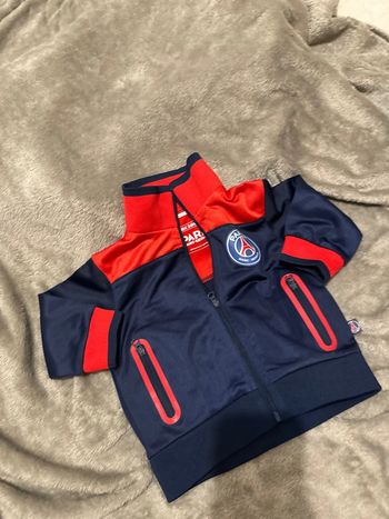 Veste de jogging 6 mois paris St germain