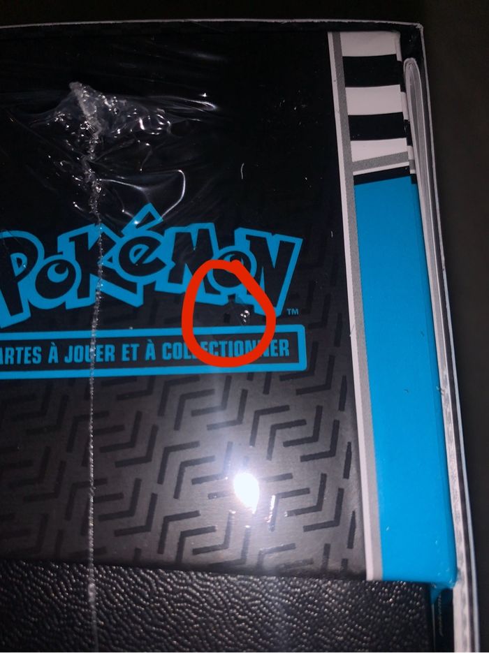 ETB Pokémon EV 10.5 Foudre Noire - photo numéro 5