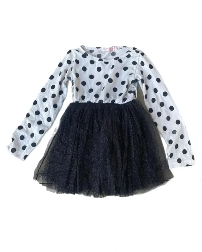 Robe blanche à pois noirs et tulle noir de marque coréenne 5 ans - photo numéro 1