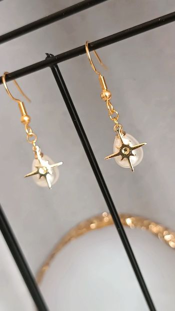 Jolies petites boucles d'oreilles